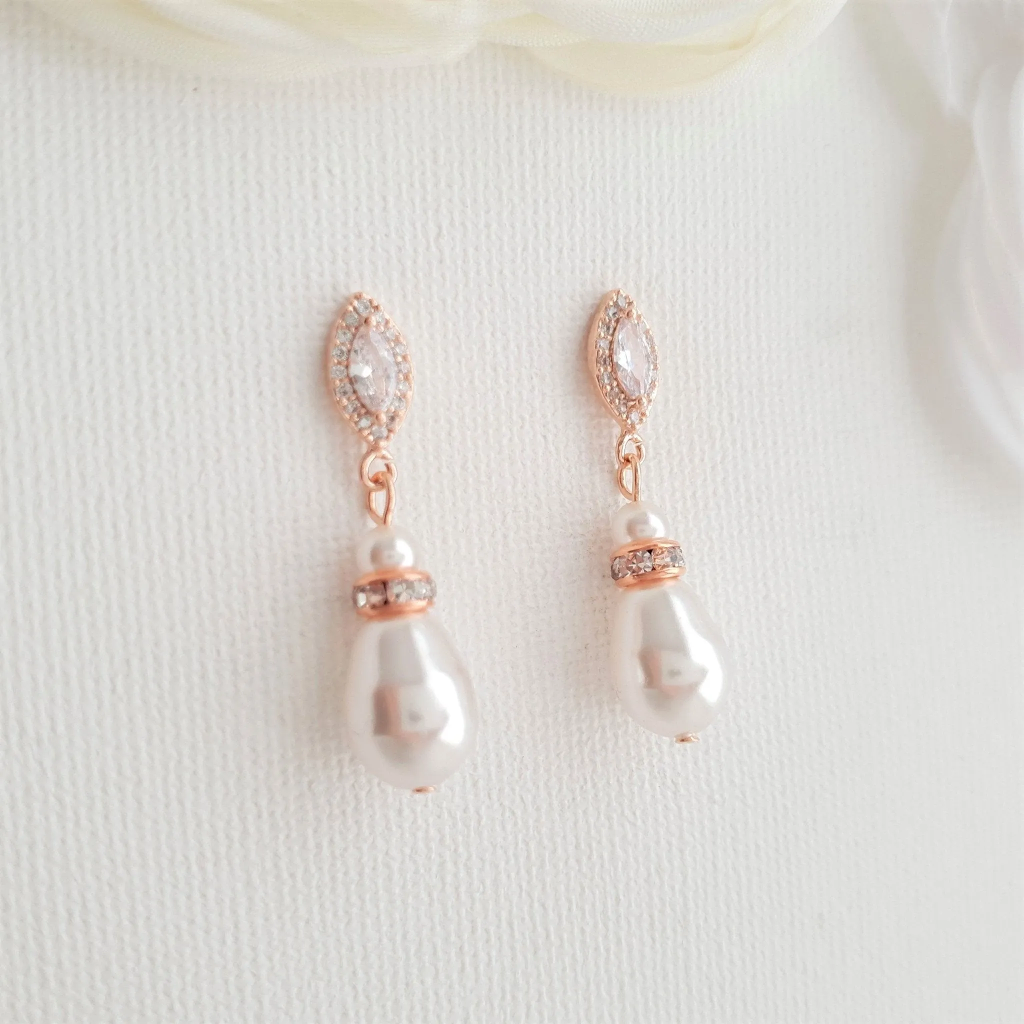 Affordable Pearl Bridesmaid Jewelry Set in Silver Gold Rose Gold Tones- Ella