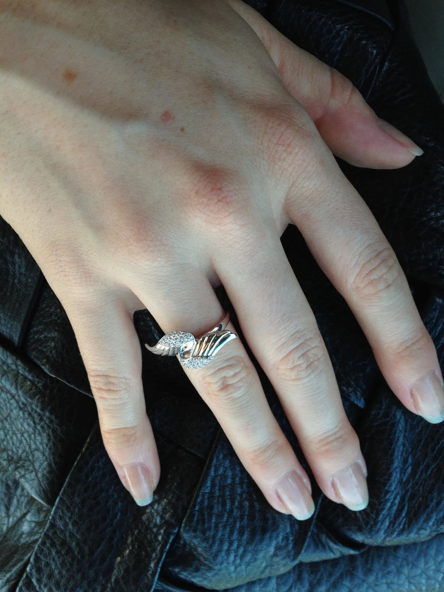 Angelic Angel Ring