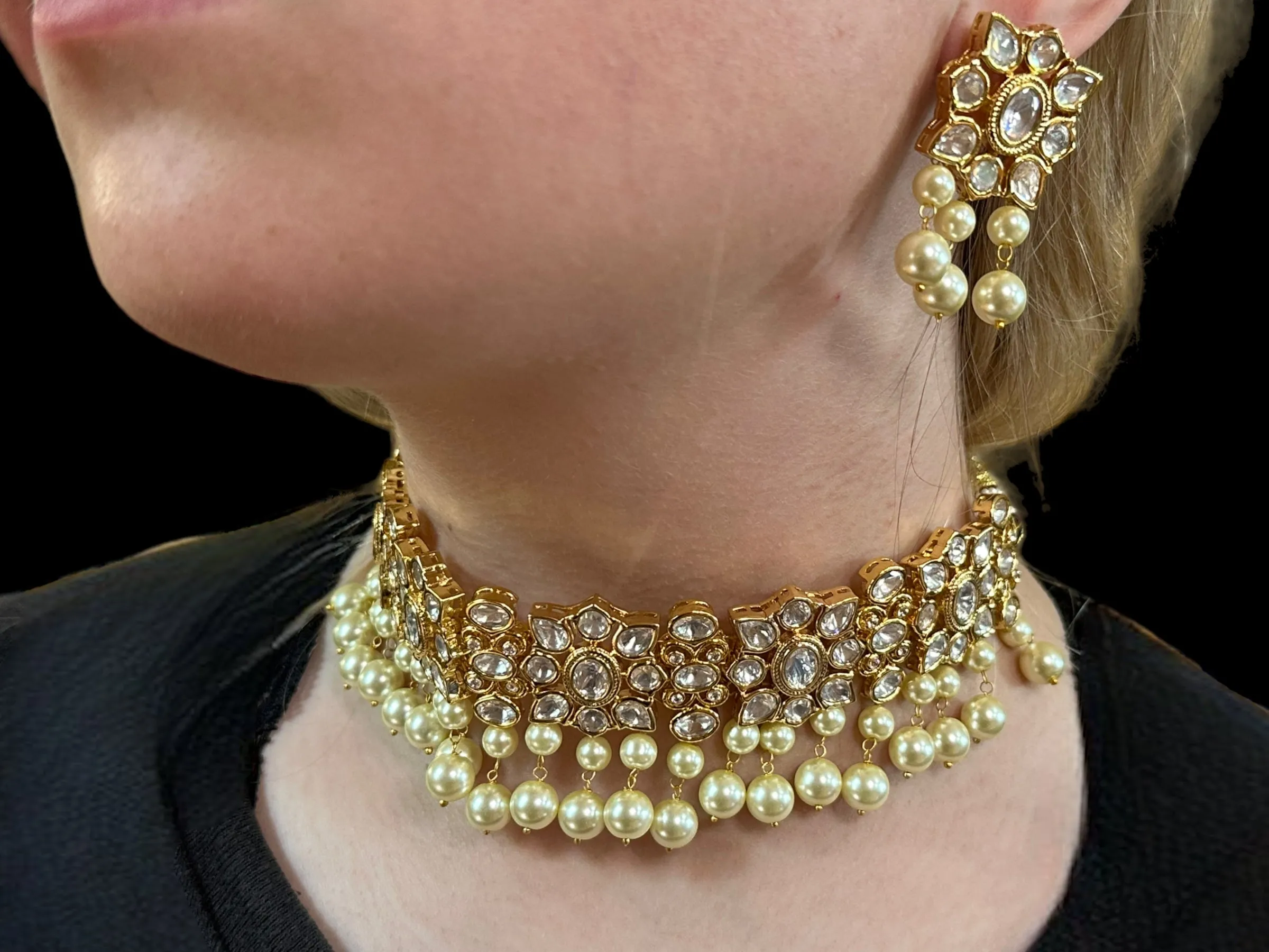 C99 Meera kundan choker with earrings ( SHIPS IN 3 WEEKS )