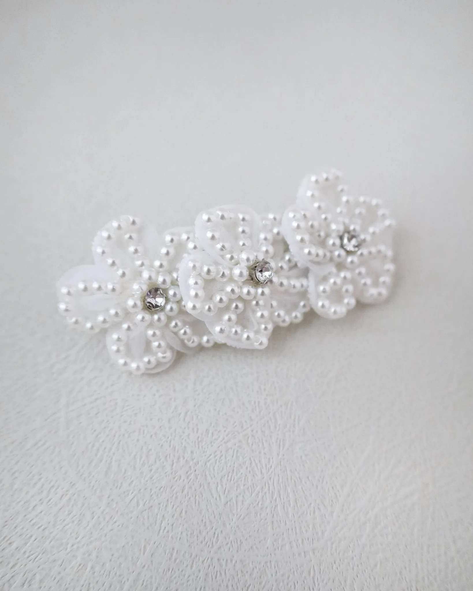 Chassia Flower Barrette