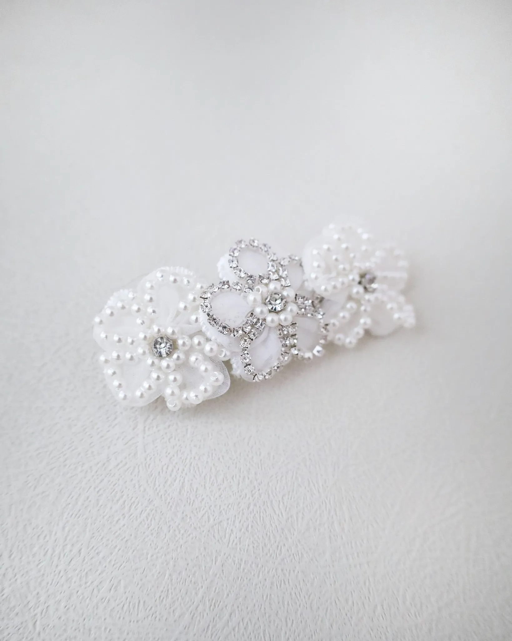 Chassia Flower Barrette