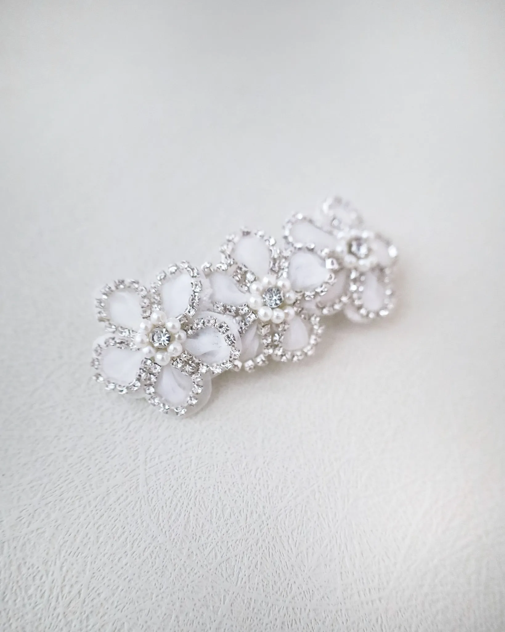 Chassia Flower Barrette