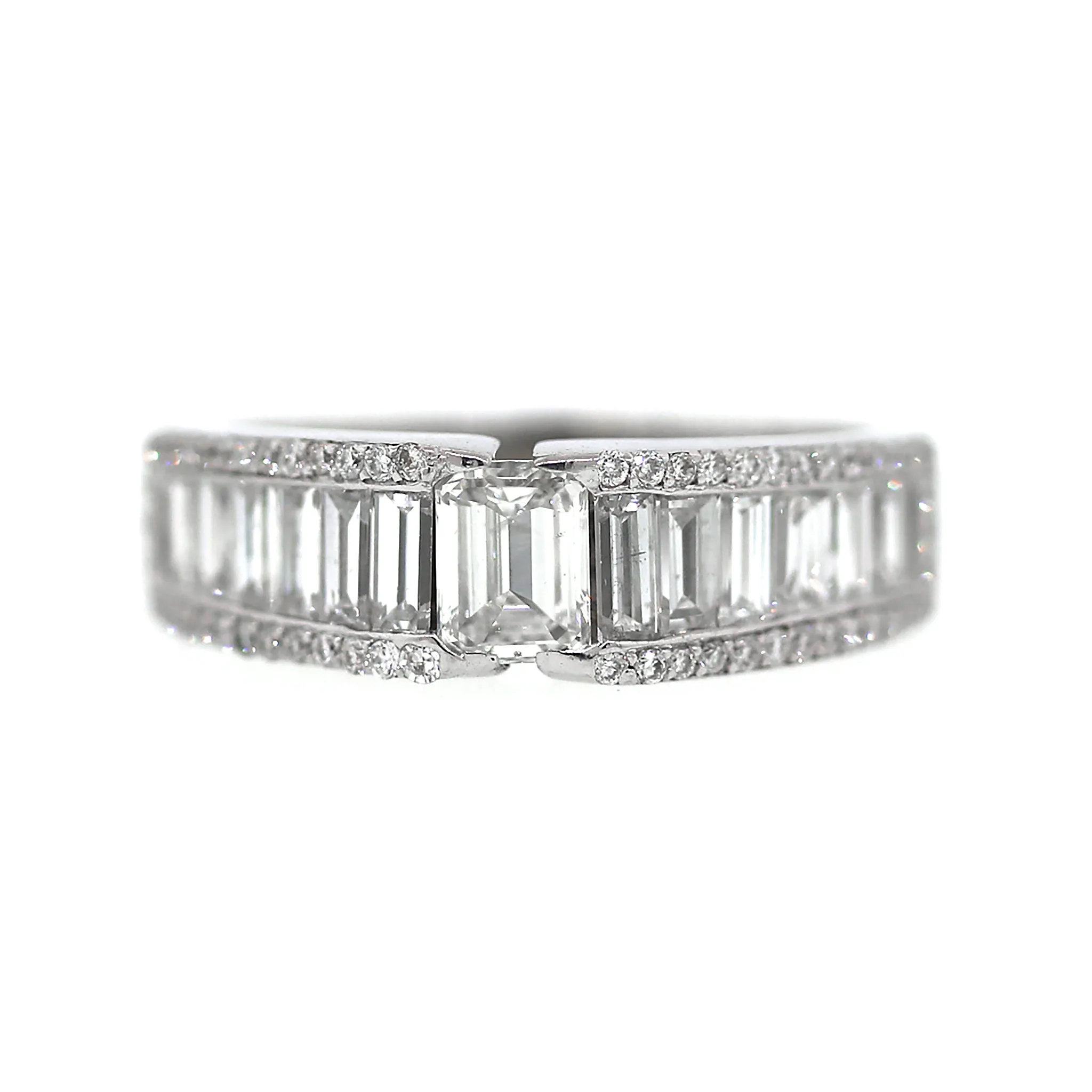 Emerald Cut Diamond Band Ring in 14k Gold