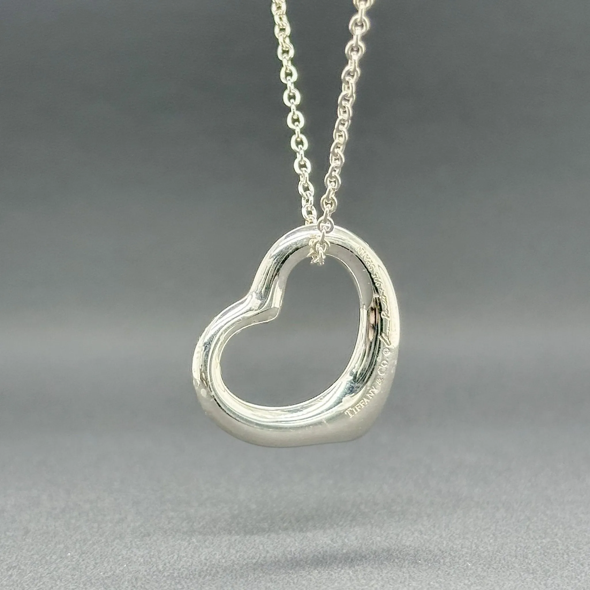 Estate Tiffany & Co SS Peretti 22mm Open Heart Pendant