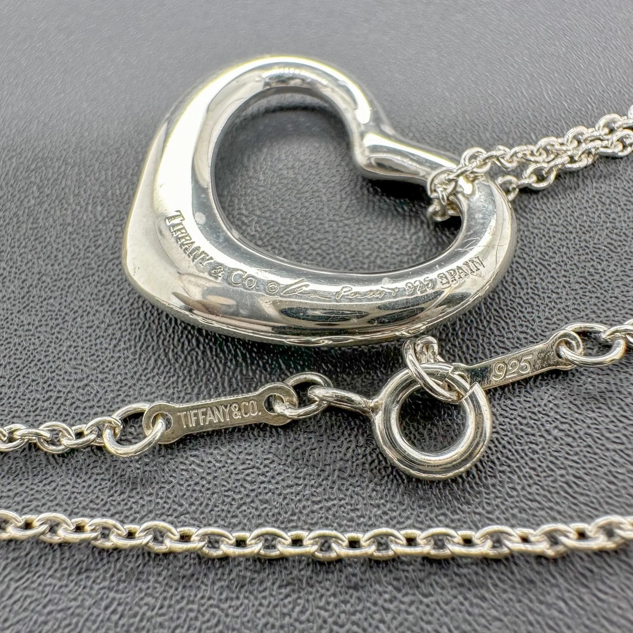 Estate Tiffany & Co SS Peretti 22mm Open Heart Pendant