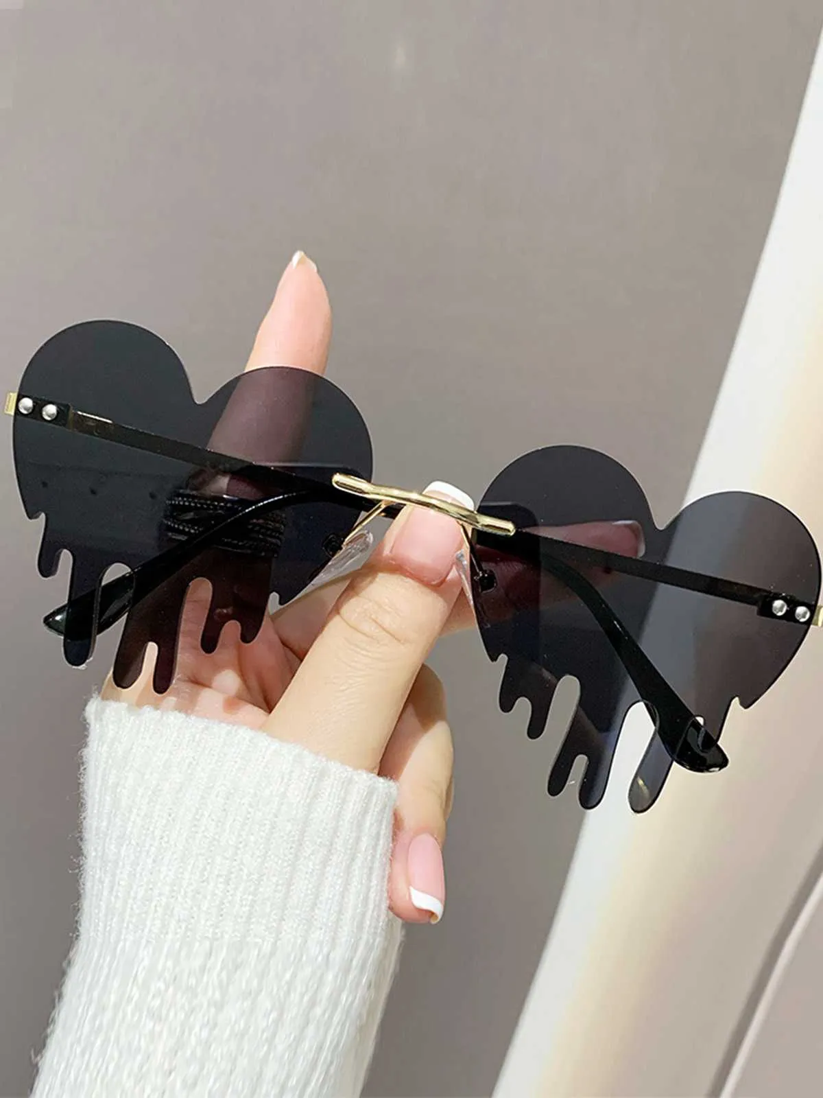 Frameless Drop Heart Tears Sunglasses