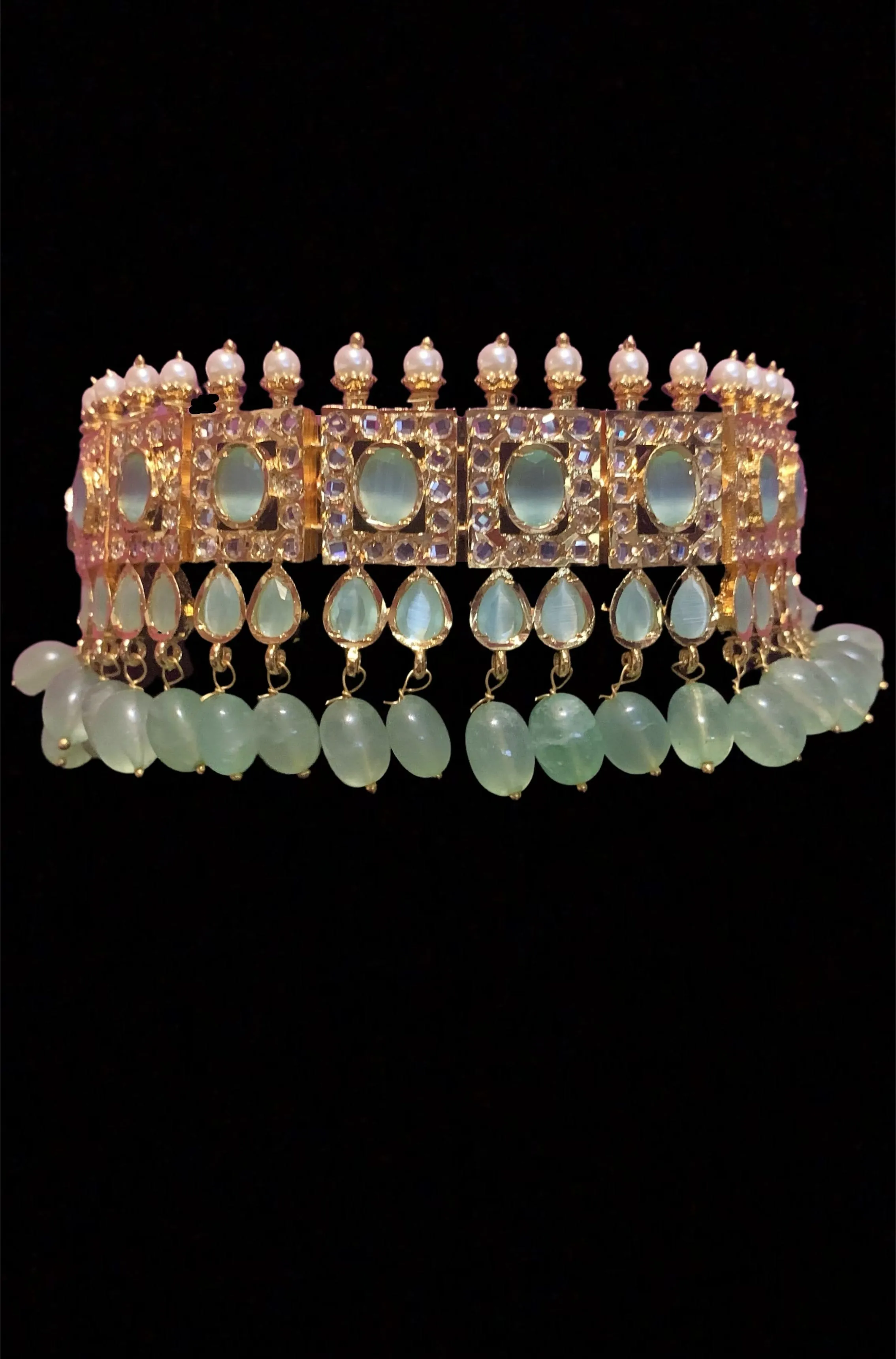 Gauhar hyderabadi choker in mint green     ( SHIPS IN 4 WEEKS  )