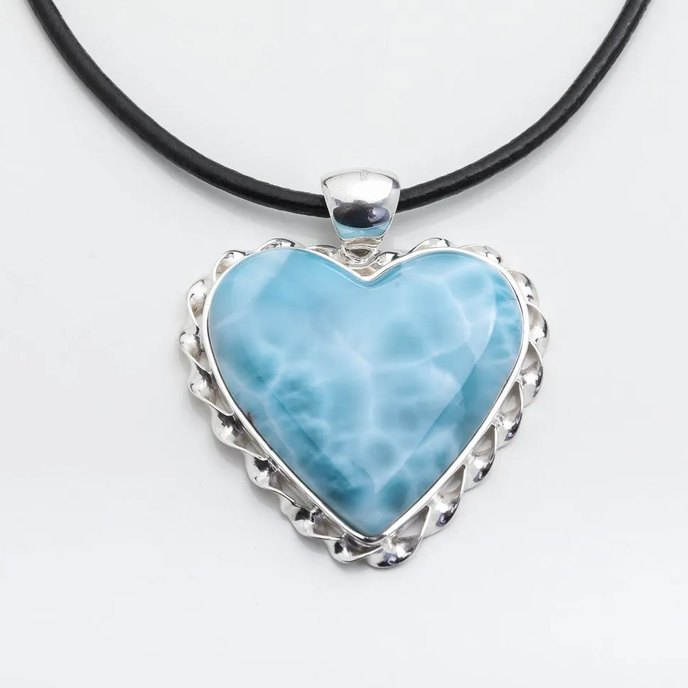 Heart Pendant Ana Gabriela