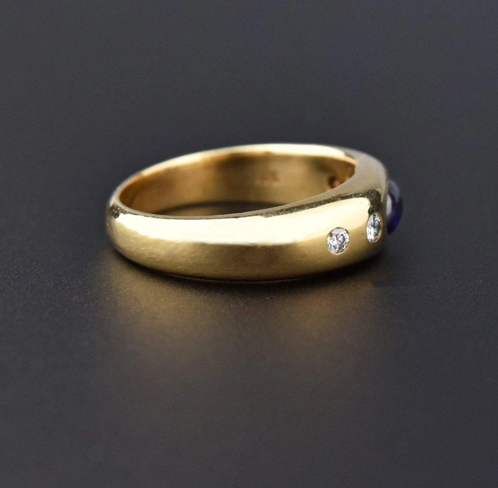 Heavy 14K Gold Diamond Sapphire Cabochon Ring