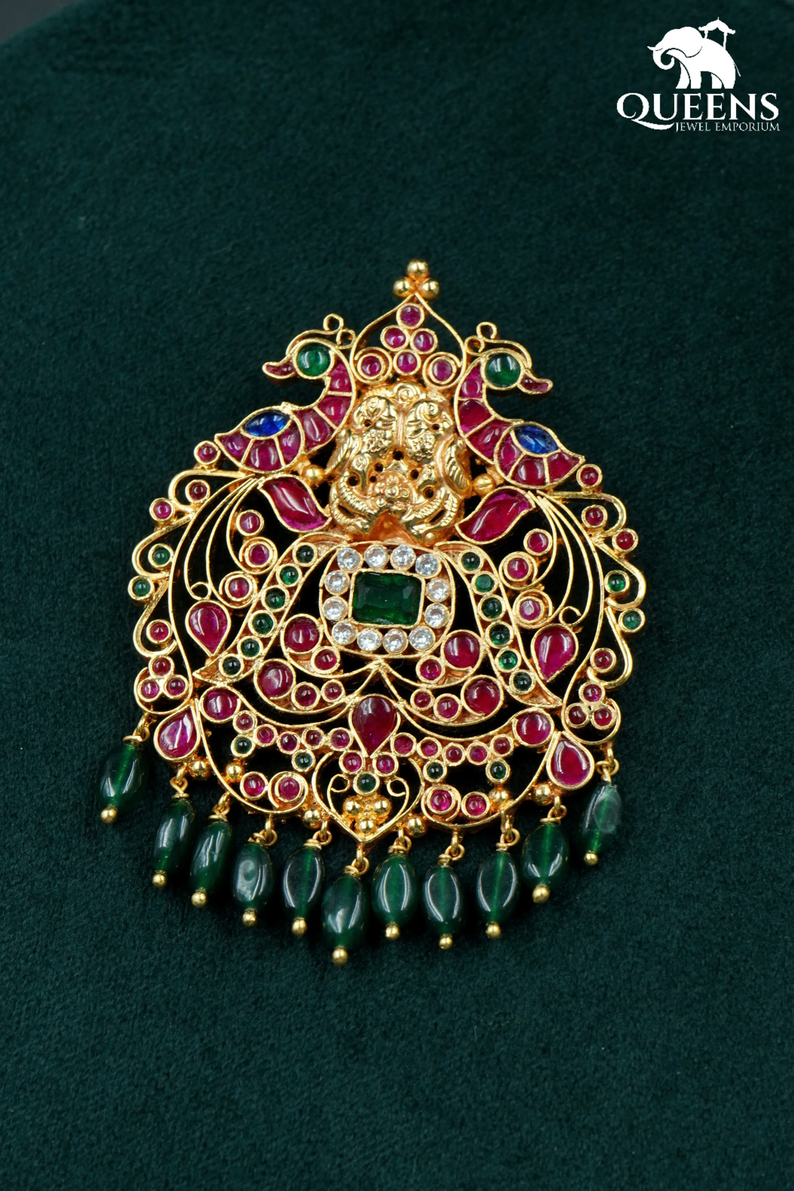 INIYASHREE PENDANT