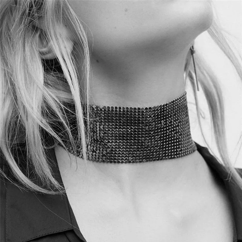 Metallic Netted Chain Adjustable Wide Choker Necklace