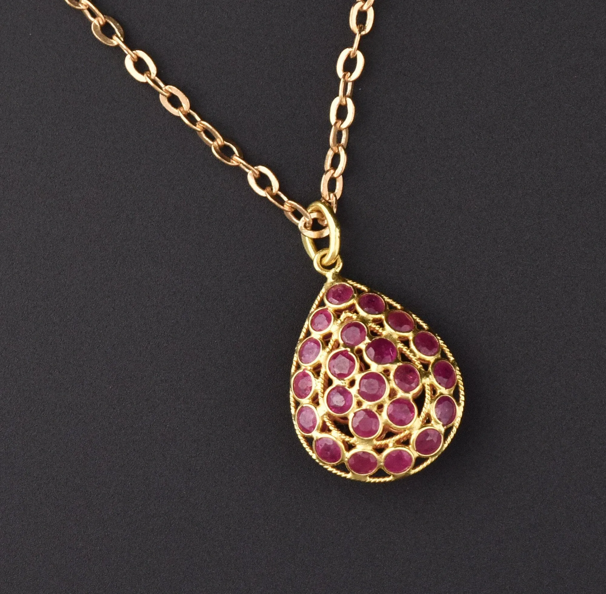 Natural Ruby 18K Gold Filigree Pendant