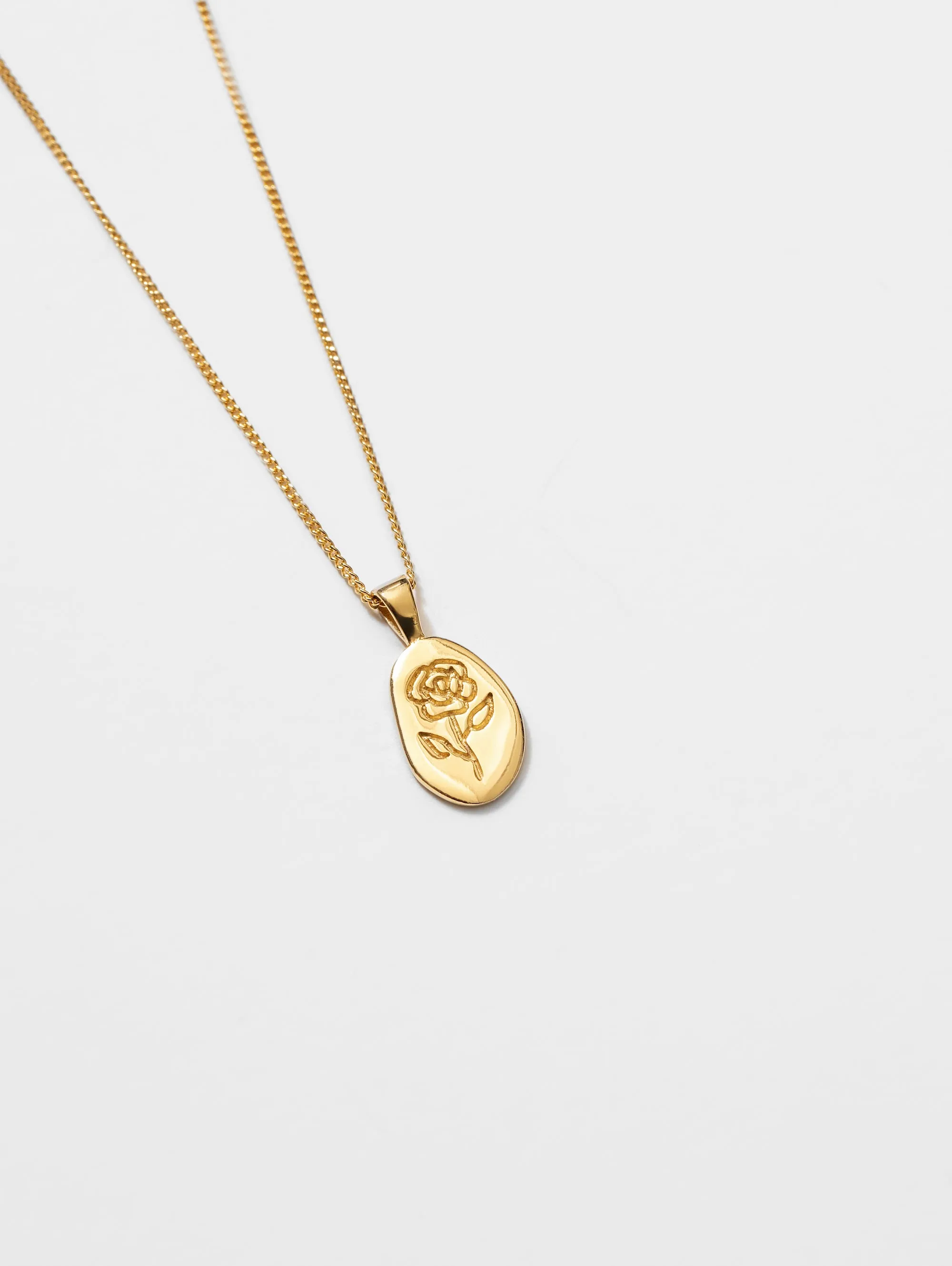 Rose Necklace in Gold