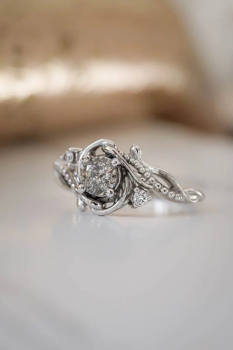 Salt and pepper diamond engagement ring  / Undina