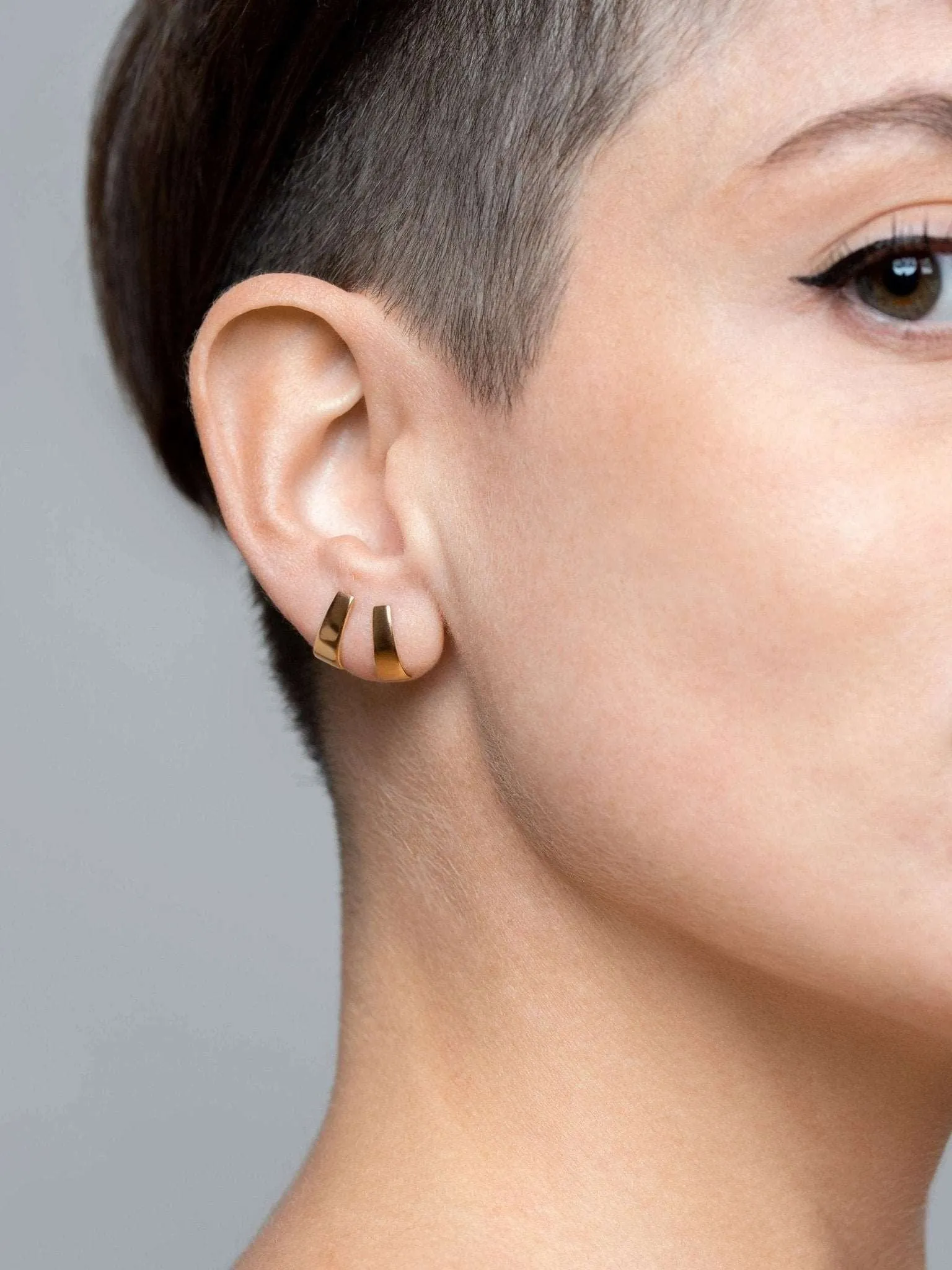 Terita Gold Stud Earrings