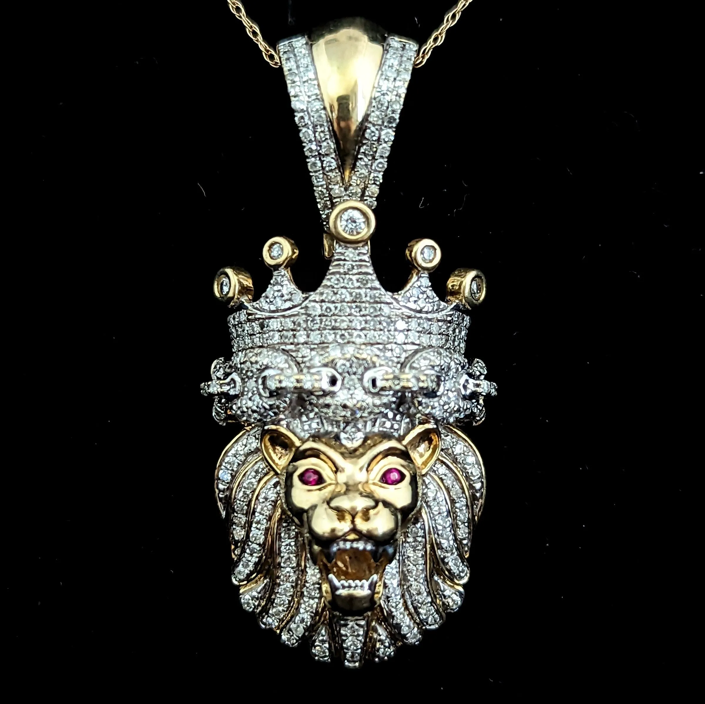 The Edinburgh - Estate Men's Diamond Ruby 10k Gold Lion in Crown Pendant