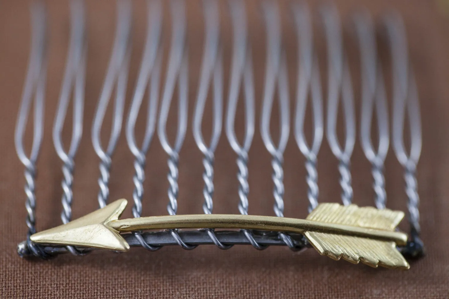 Tiny Arrow Hair Comb