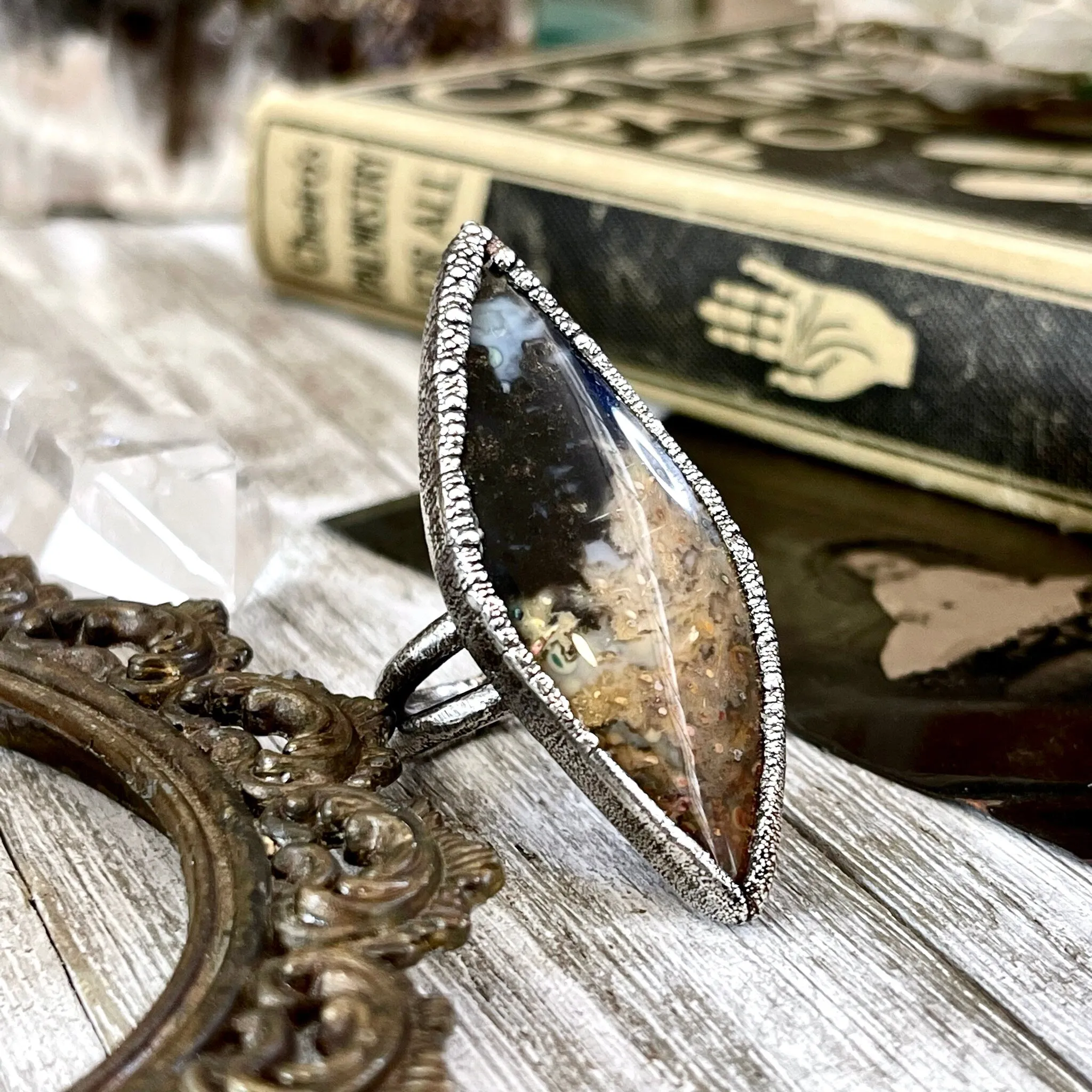 Unique Size 8.5 Large Fossilized Palm Root Statement Ring in Fine Silver / Foxlark Collection - One of a Kind